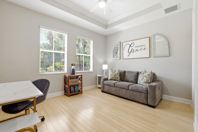 9483 166th Way N, Jupiter, FL 33478