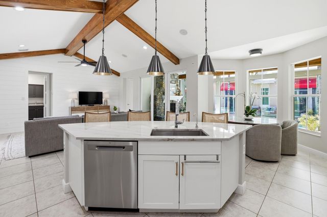 9483 166th Way N, Jupiter, FL 33478