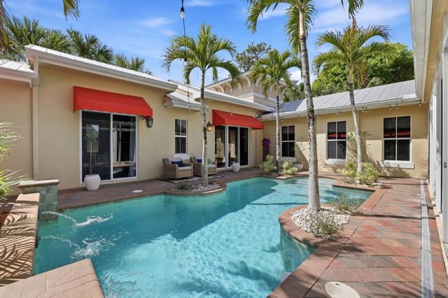 9483 166th Way N, Jupiter, FL 33478