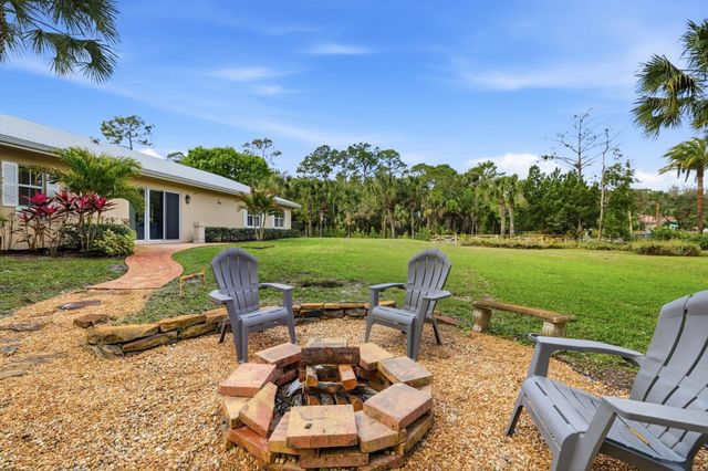 9483 166th Way N, Jupiter, FL 33478