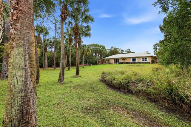 9483 166th Way N, Jupiter, FL 33478