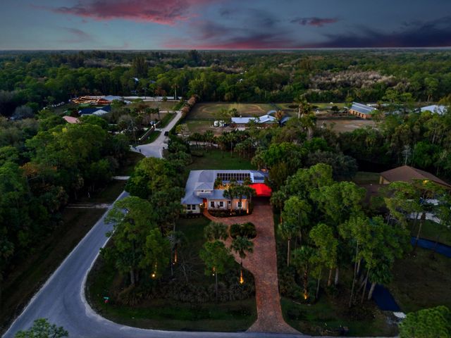 9483 166th Way N, Jupiter, FL 33478