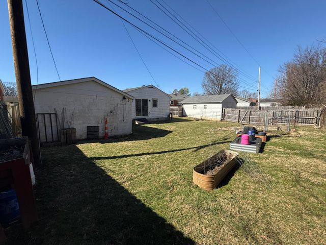 451 Duell Drive, Versailles, KY 40383