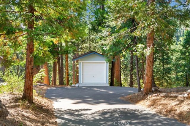 31236 Old City Creek Road, Running Springs, CA 92382