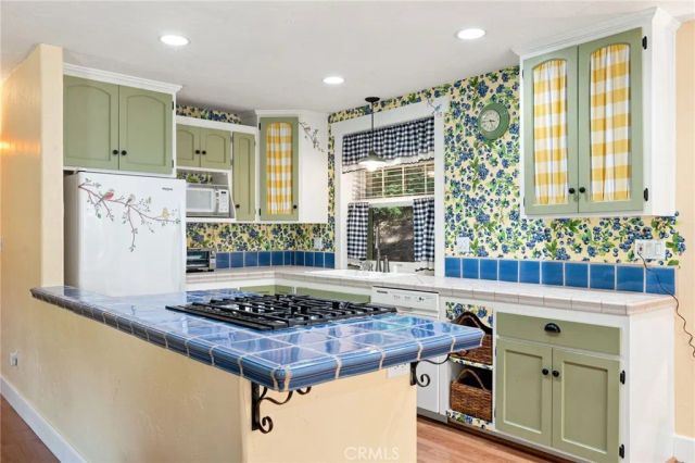 31236 Old City Creek Road, Running Springs, CA 92382