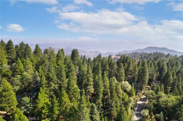 31236 Old City Creek Road, Running Springs, CA 92382