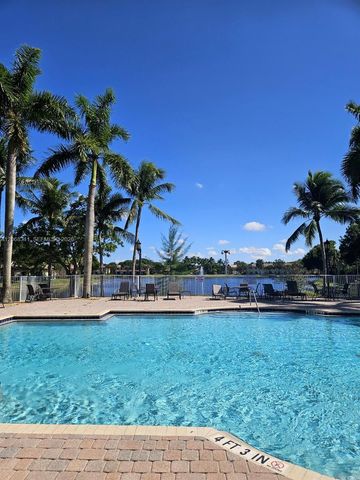 2514 SW 83rd Terrace 104, Miramar, FL 33025