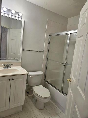 2514 SW 83rd Terrace 104, Miramar, FL 33025