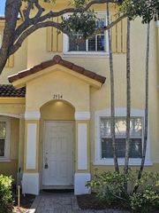 2514 SW 83rd Terrace 104, Miramar, FL 33025