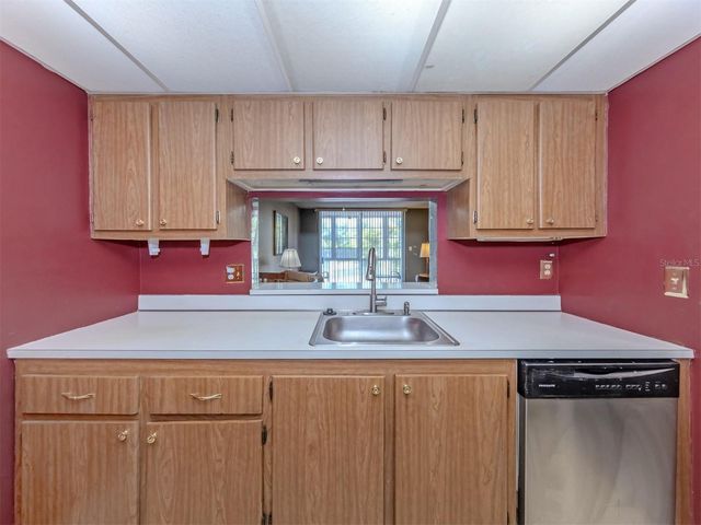 519 ALBEE FARM ROAD 201, Venice, FL 34285