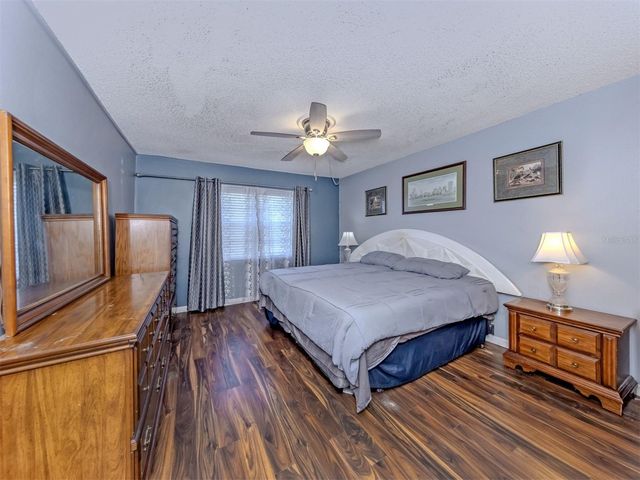 519 ALBEE FARM ROAD 201, Venice, FL 34285