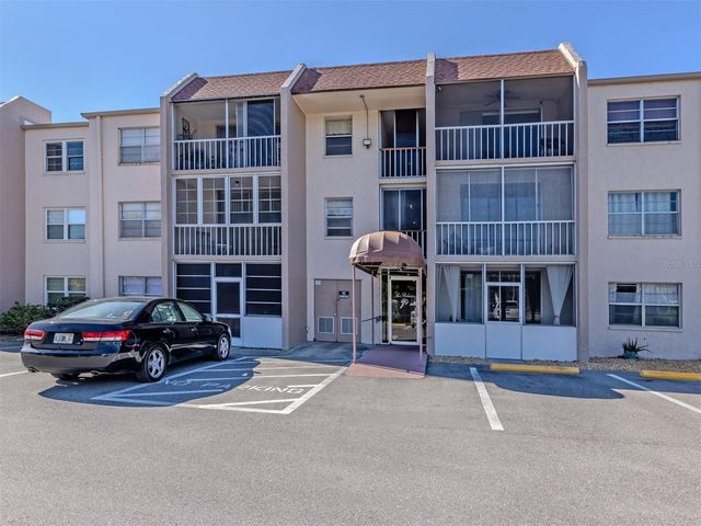 519 ALBEE FARM ROAD 201, Venice, FL 34285