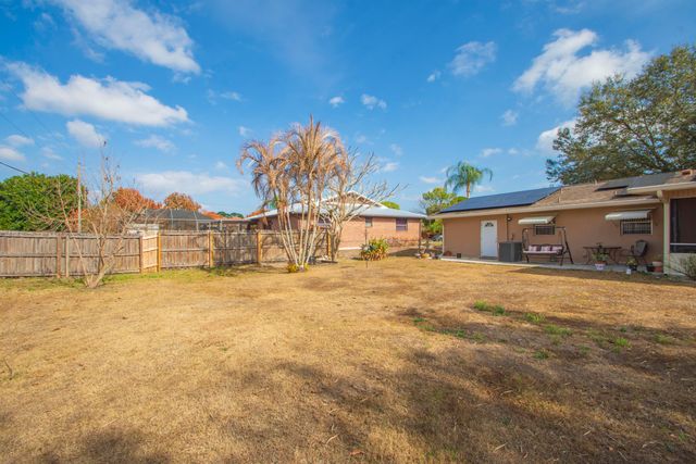 1686 SE Biddle Lane, Port St. Lucie, Port St Lucie, FL 34983