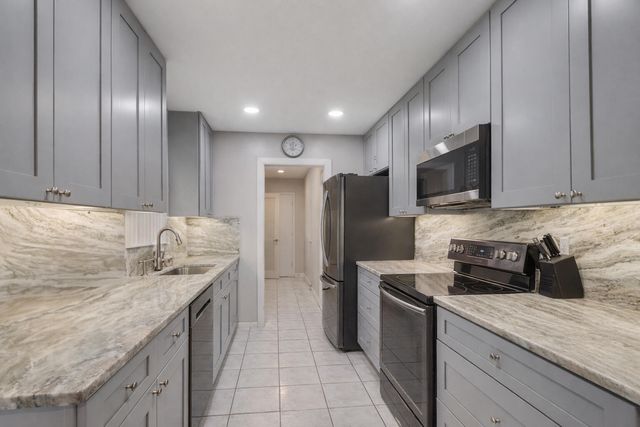 1686 SE Biddle Lane, Port St. Lucie, Port St Lucie, FL 34983