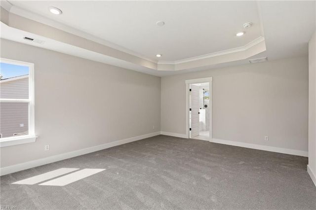 300 Rhapsody DR, Suffolk, VA 23435