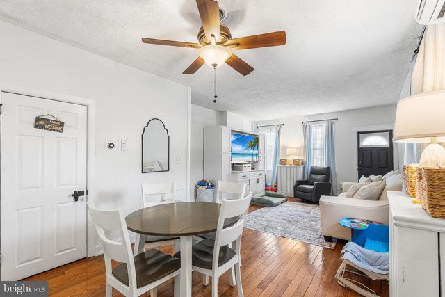 4549 SALMON ST, Philadelphia, PA 19137