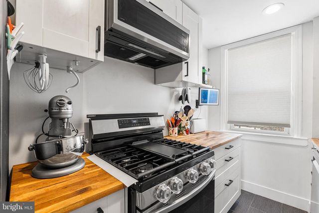 4549 SALMON ST, Philadelphia, PA 19137