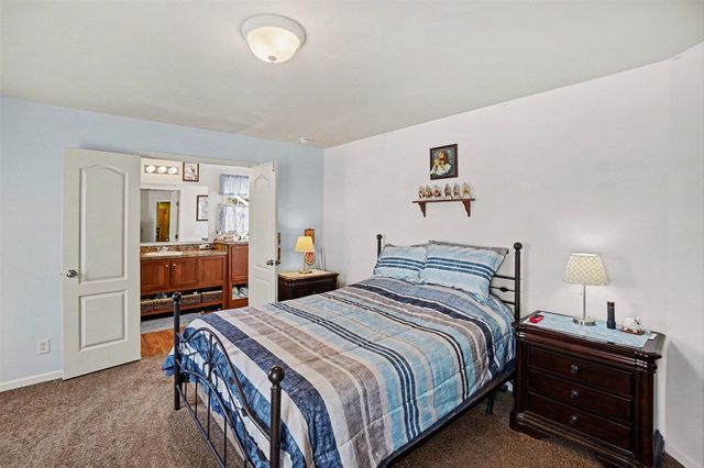 707 Peach Lane, Fremont, MI 49412