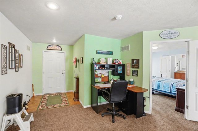 707 Peach Lane, Fremont, MI 49412