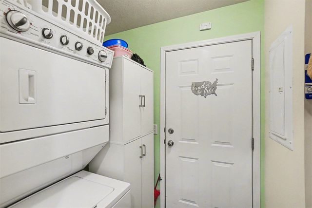 707 Peach Lane, Fremont, MI 49412