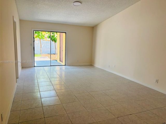 4356 NW 5th Ave, Deerfield Beach, FL 33064