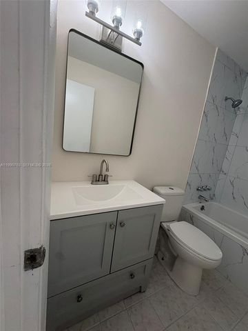 4356 NW 5th Ave, Deerfield Beach, FL 33064