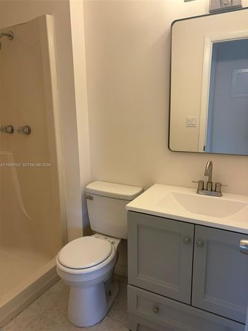 4356 NW 5th Ave, Deerfield Beach, FL 33064