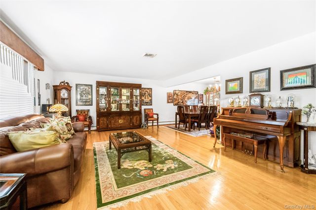 43 Nimitz Place, Yonkers, NY 10710