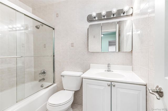 43 Nimitz Place, Yonkers, NY 10710