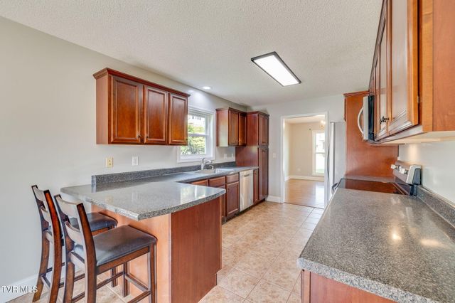 1009 Zack Court, Jonesborough, TN 37659