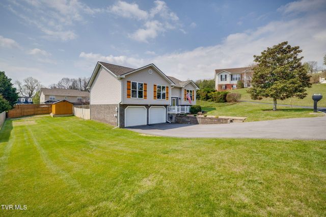 1009 Zack Court, Jonesborough, TN 37659