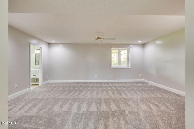 1009 Zack Court, Jonesborough, TN 37659