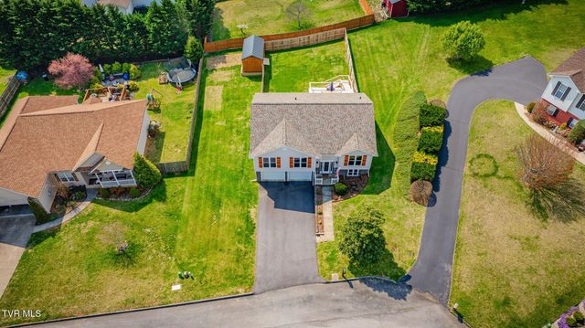 1009 Zack Court, Jonesborough, TN 37659