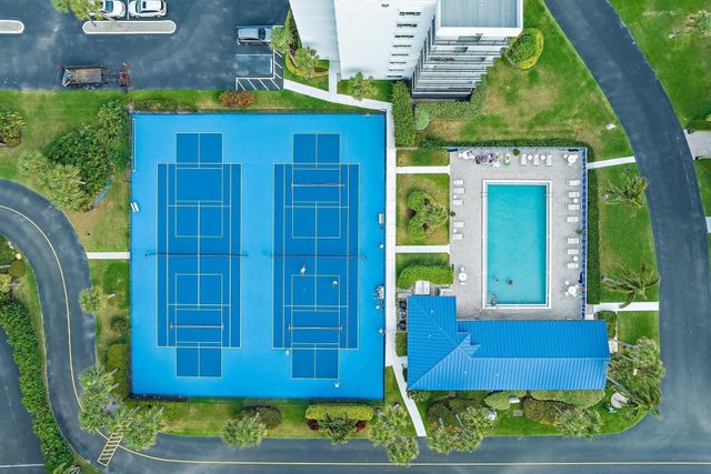 5155 N Highway A1a 211, Hutchinson Island, FL 34949