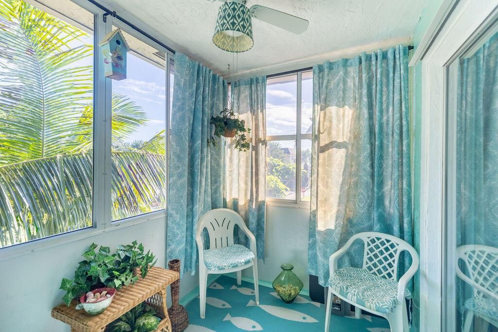 500 Bonnie Boulevard 176, Palm Springs, FL 33461