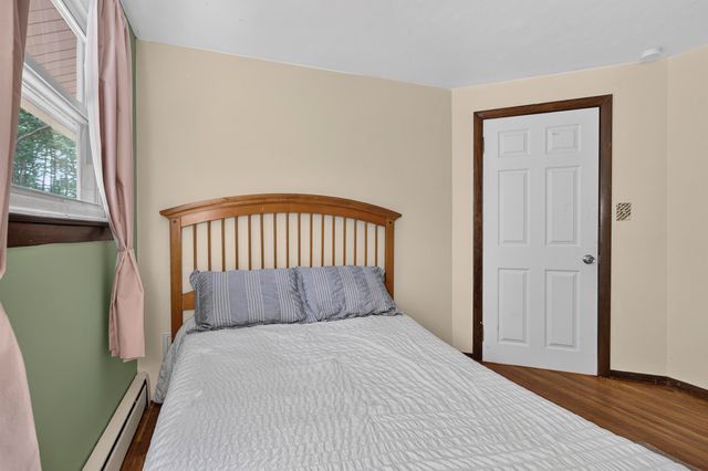 11 Tanglewood Drive, Dover, NH 03820