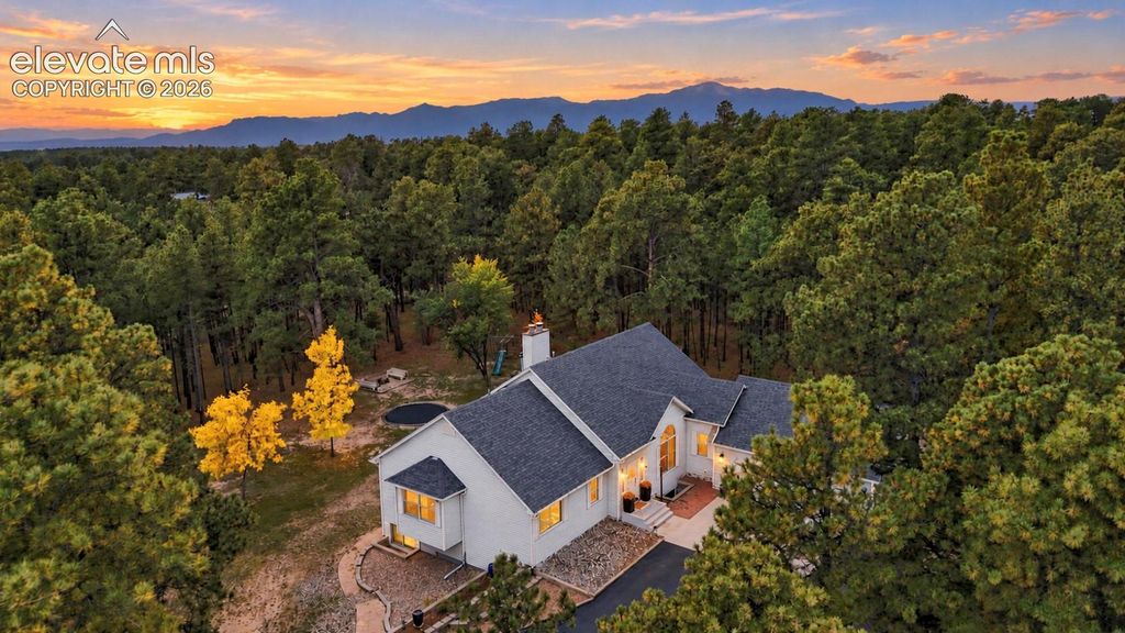 11850 Greentree Road, Colorado Springs, CO 80908 — exterior