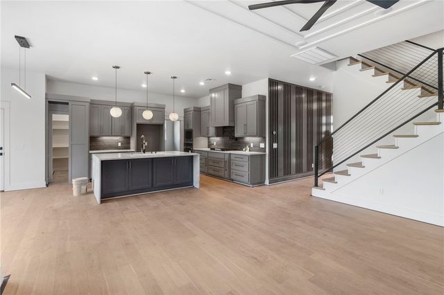 50 Claxton Drive, Bella Vista, AR 72714