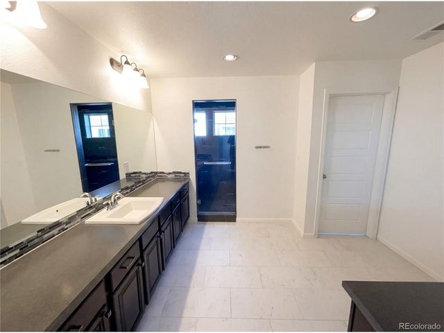 11715 E 119th Ave, Henderson, CO 80640