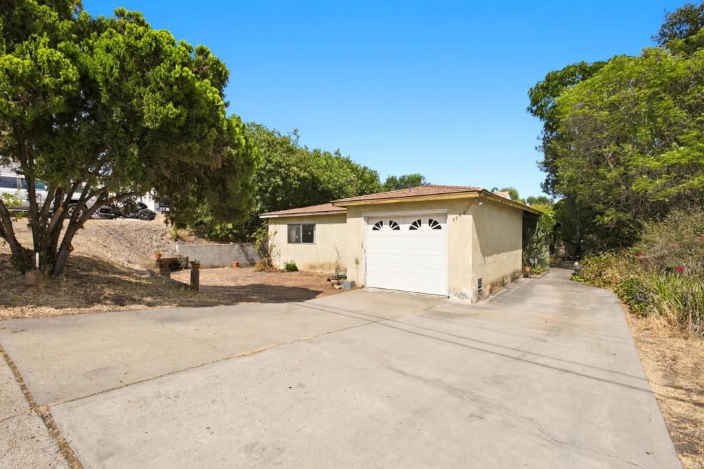 9049 Bubbling Wells Rd, Lakeside, CA 92040 — photo 3