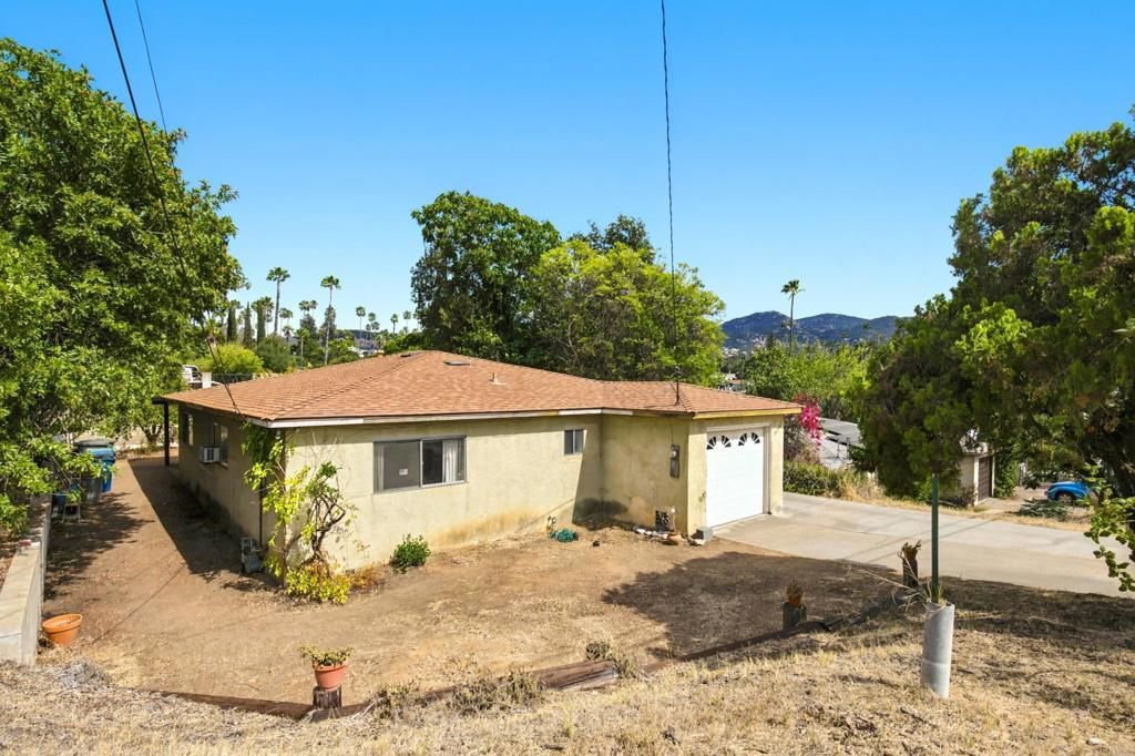 9049 Bubbling Wells Rd, Lakeside, CA 92040 — photo 4