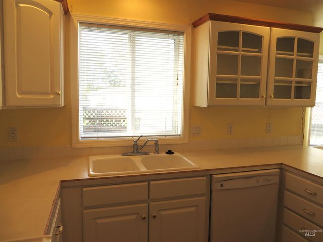 2509 Applewood, Fruitland, ID 83619