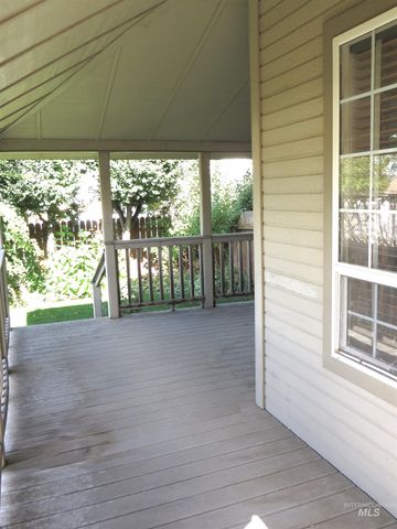 2509 Applewood, Fruitland, ID 83619