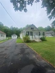 1370 Glenwood Avenue, Oneida, NY 13421