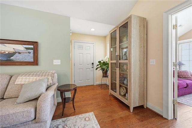 4332 Grassy Moss Drive, Greensboro, NC 27409