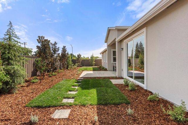 9065 Wickstrom Dr, Orangevale, CA 95662