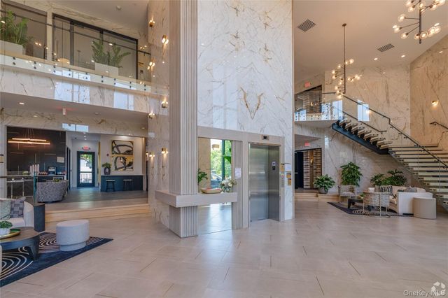 15 Washington Avenue 304, Suffern, NY 10901