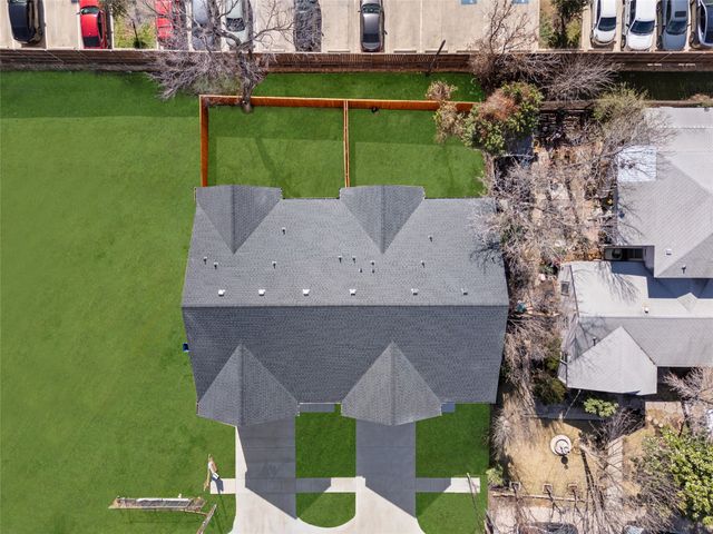 6911 & 6913 Mohawk Drive, Dallas, TX 75235