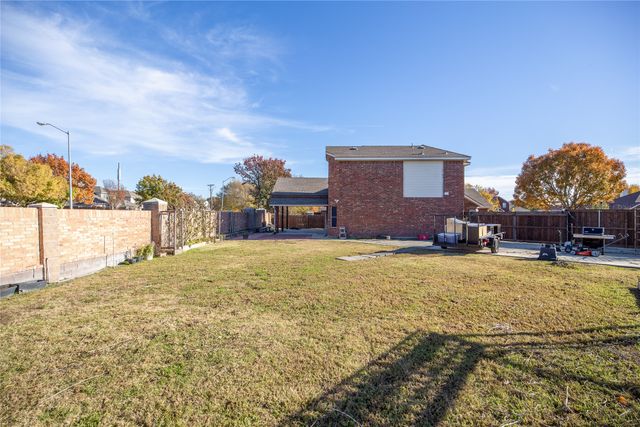 7914 Albany Drive, Rowlett, TX 75089