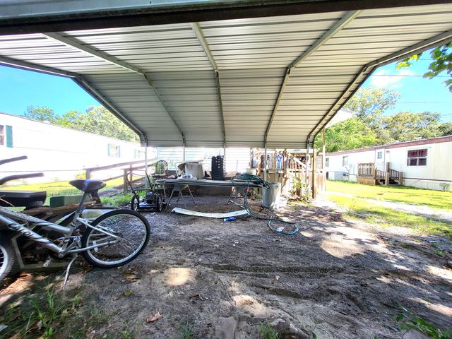 49 Poplar Landing Lane, Elloree, SC 29047